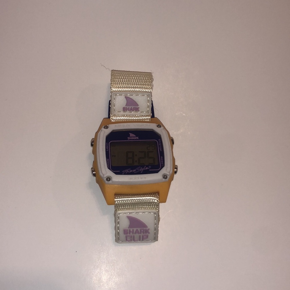 Freestyle USA Shark Clip Watch